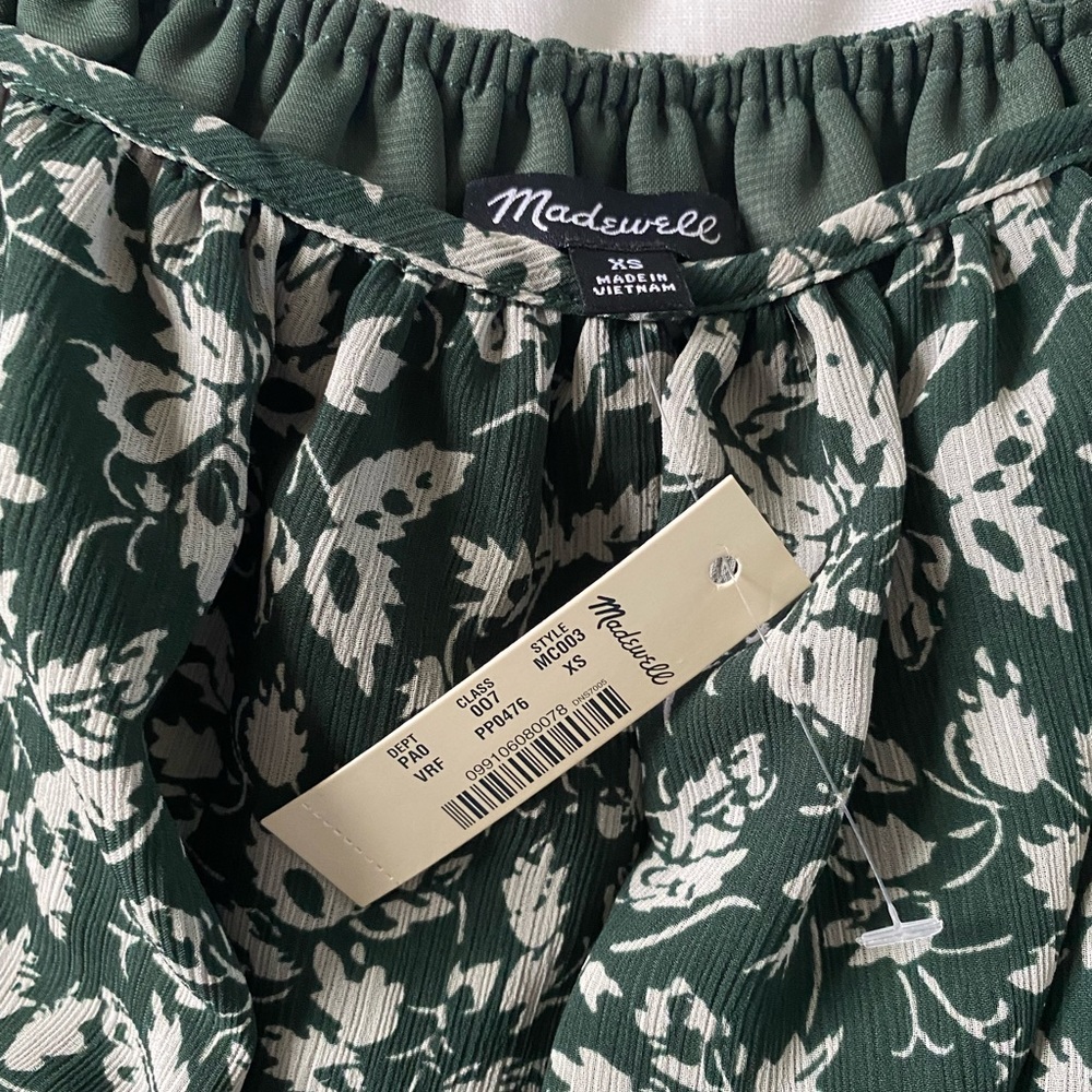Madewell Georgette top in Forest Leaves - Picture 2 of 4